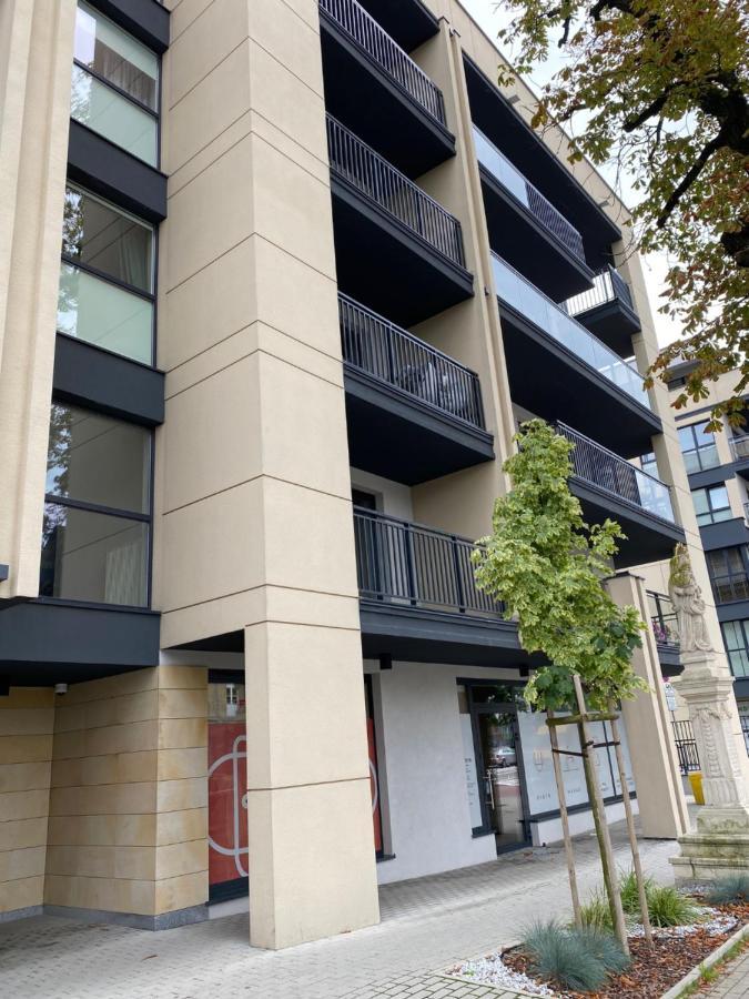 Family & Business Elegant Apartments: Kadzielnia Terrace with Garage Kielce Exterior photo