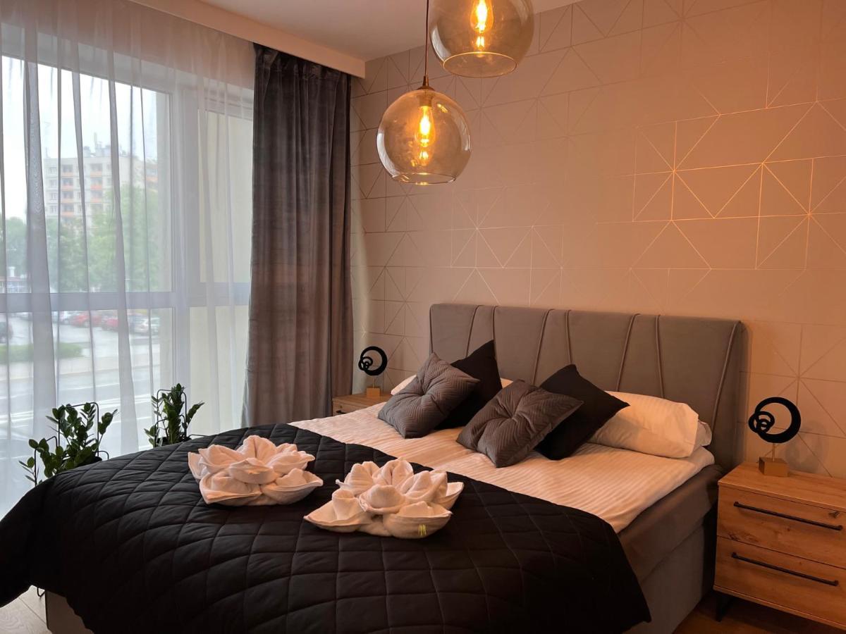 Family & Business Elegant Apartments: Kadzielnia Terrace with Garage Kielce Exterior photo
