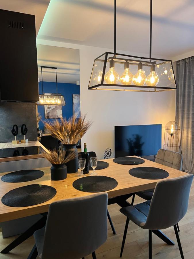Family & Business Elegant Apartments: Kadzielnia Terrace with Garage Kielce Exterior photo